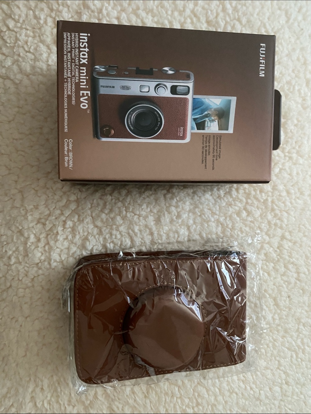 Fujifilm instax mini EVO Brown Retro Instant Camera with Brown Case - Picture 2 of 10